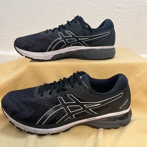 Asics GT- 2000 8 mens running shoe size 12